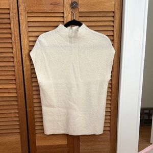 Responsible wool ribbed sweater vest - Simon’s